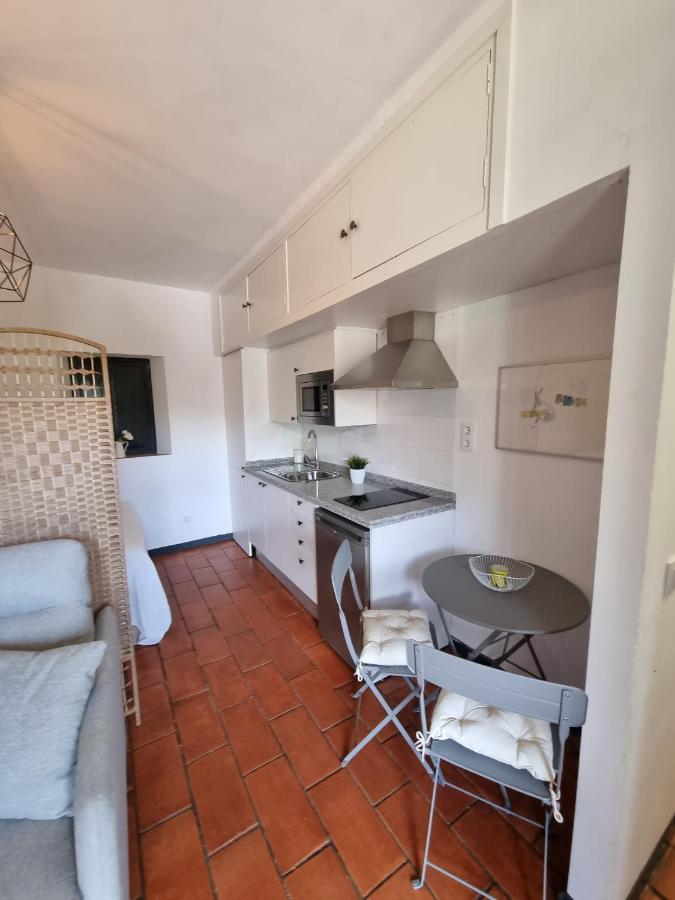 Apartamento Con Patio Sevillano Exteriör bild
