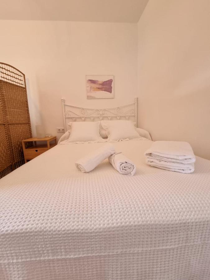 Apartamento Con Patio Sevillano Exteriör bild