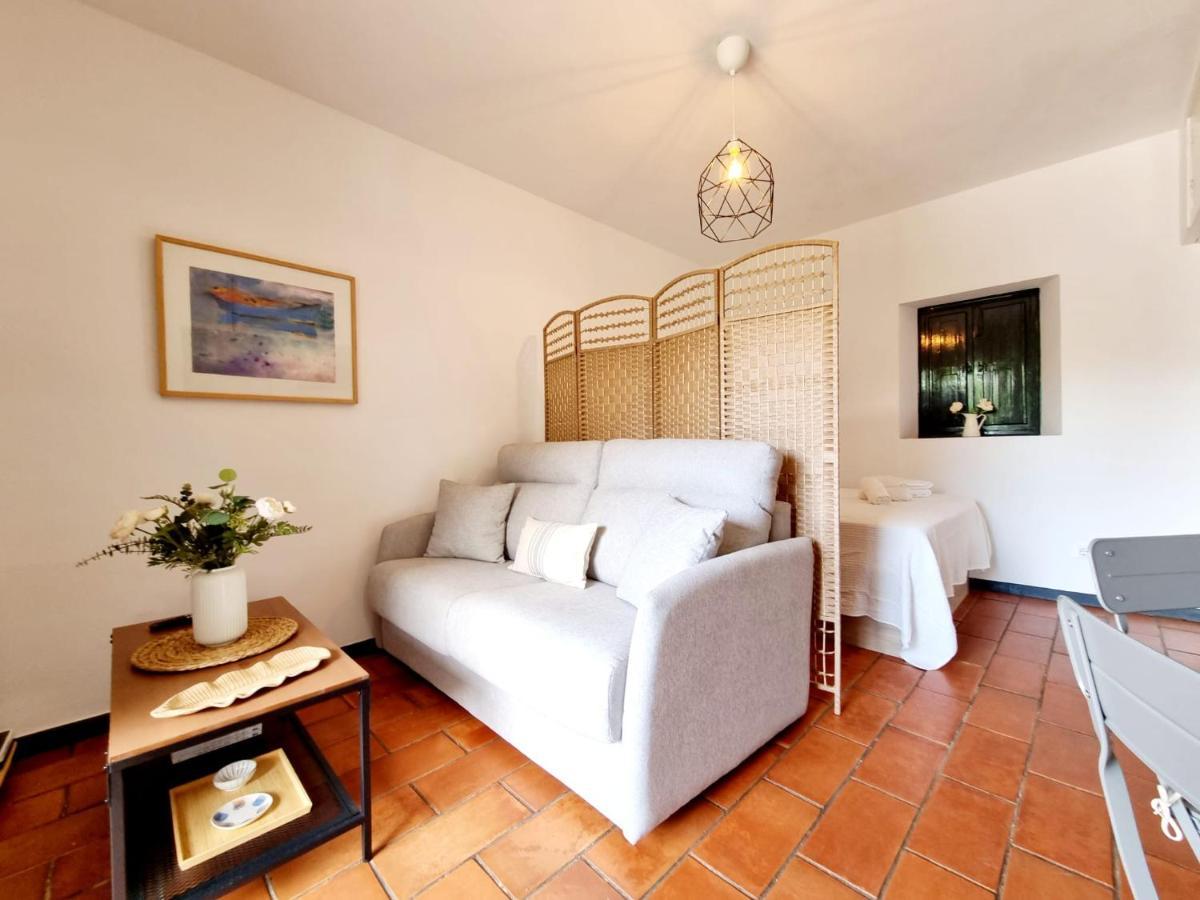 Apartamento Con Patio Sevillano Exteriör bild
